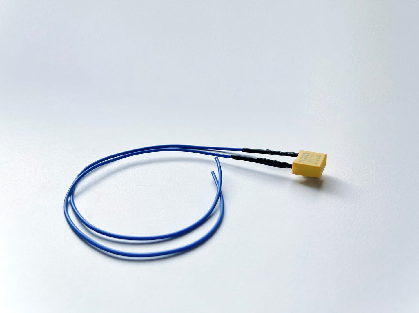 capacitor for switching